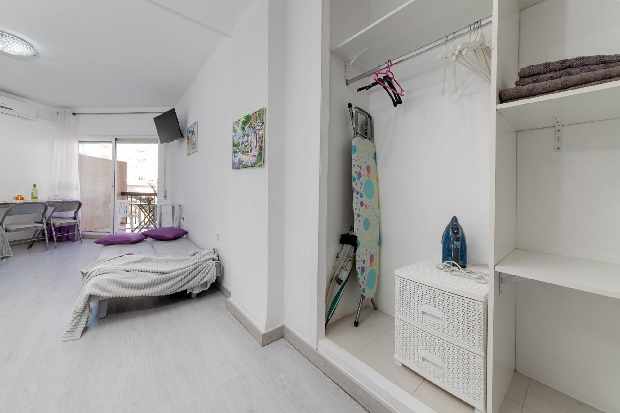 Apartment Near Beach, Playa Del Cura Torrevieja Kültér fotó
