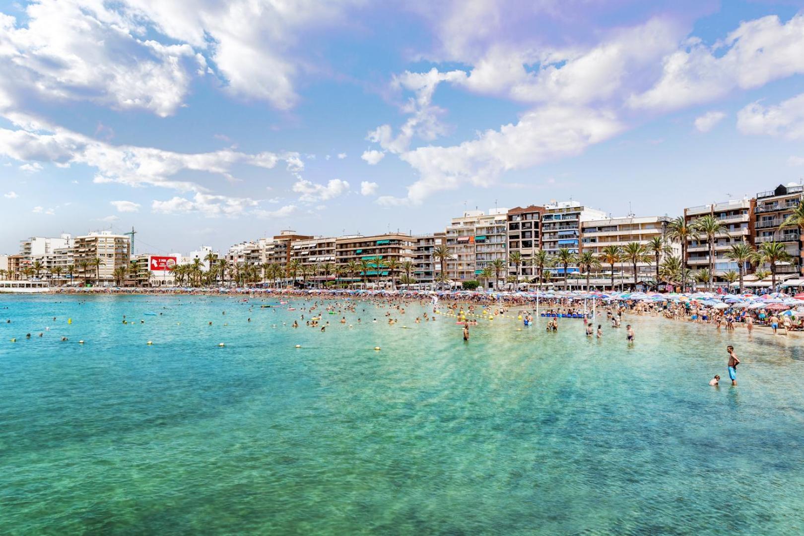 Apartment Near Beach, Playa Del Cura Torrevieja Kültér fotó
